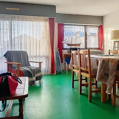 Duplex Proche Avec 8 Couchages Et Parking - Fr-1-746-17 *