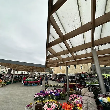 Duplex Proche Avec 8 Couchages Et Parking - Fr-1-746-17